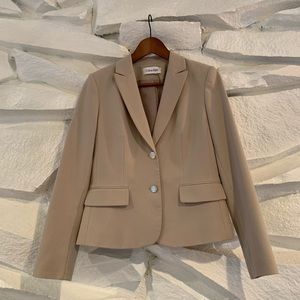 CALVIN KLEIN TAN 2 BUTTON BLAZER SHOULDER PADS P